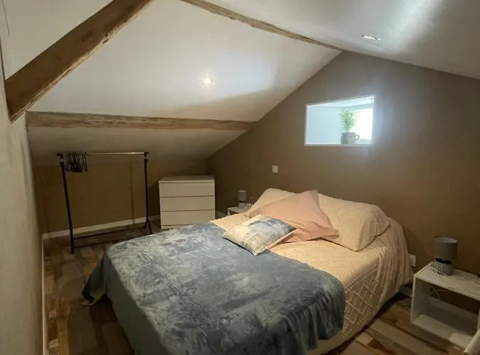 L'abeille Sas Le Jardin De Messie Apartahotel 3*